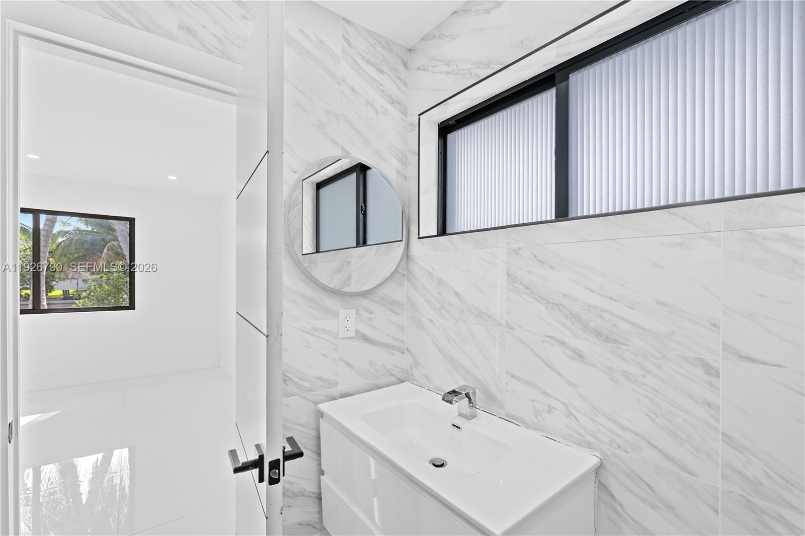 BISCAYNE POINT - Residential