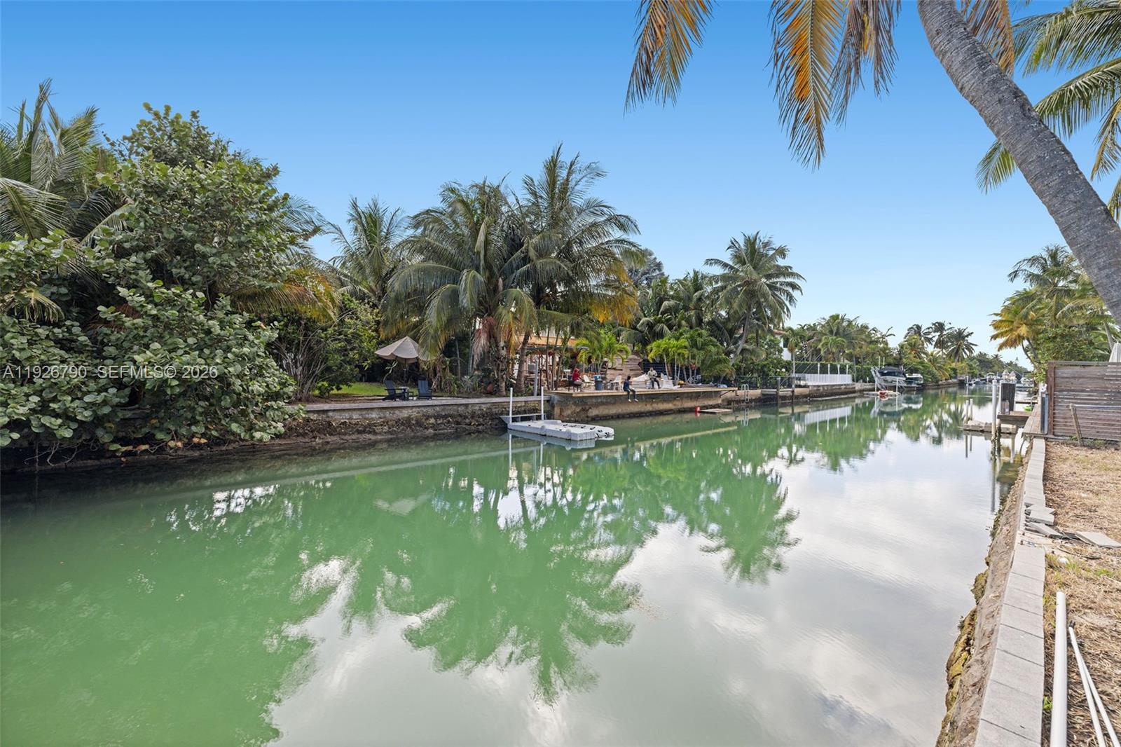 BISCAYNE POINT - Residential