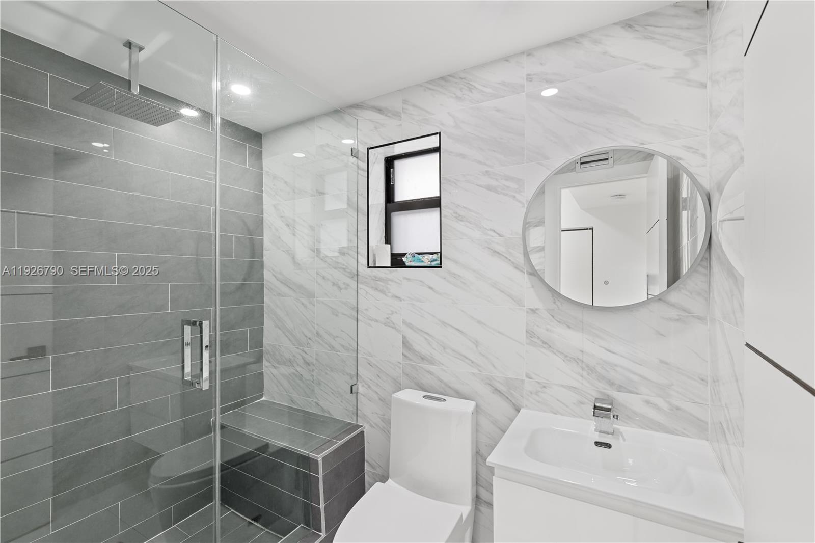 BISCAYNE POINT - Residential