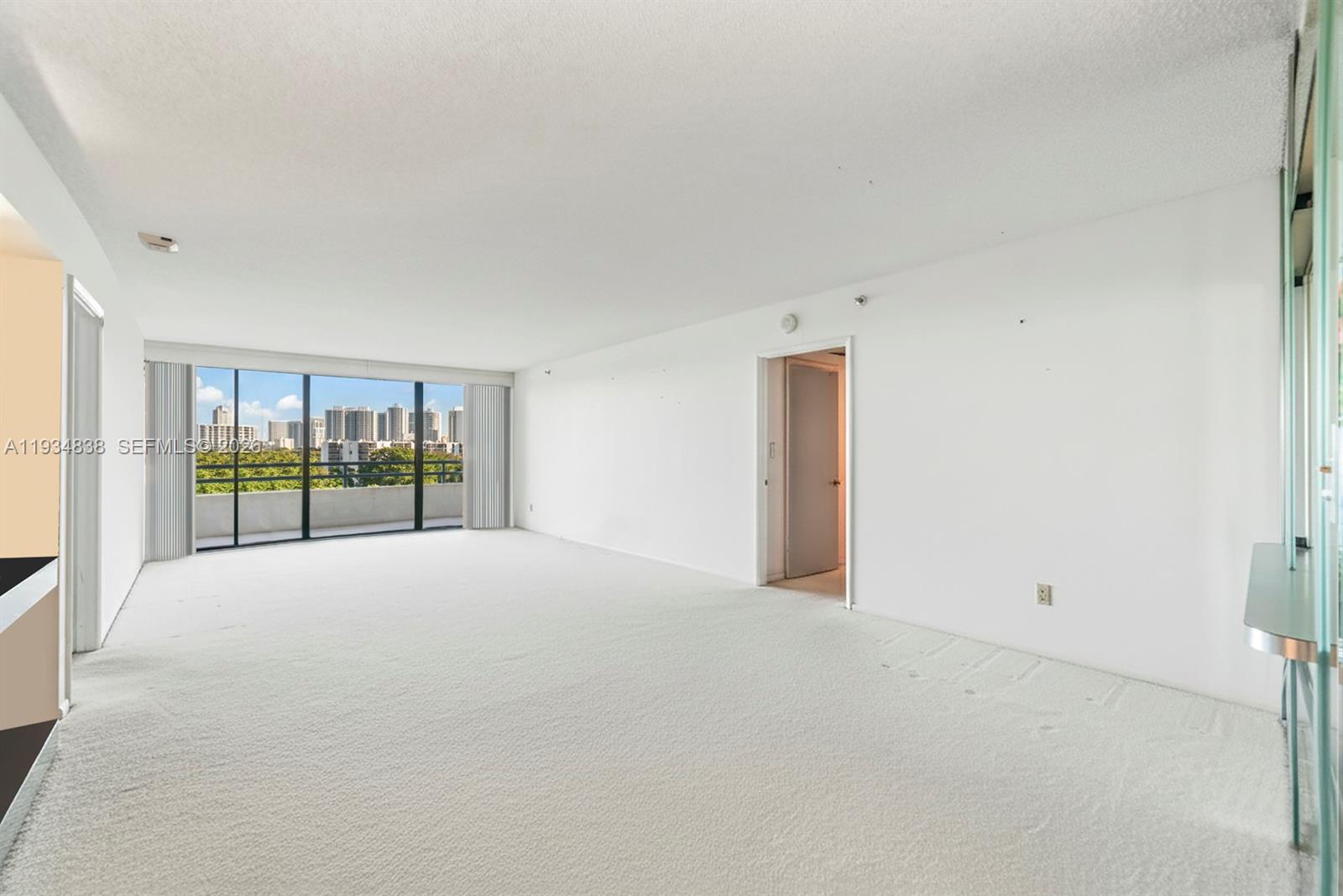 DELVISTA TOWERS CONDO - Residential