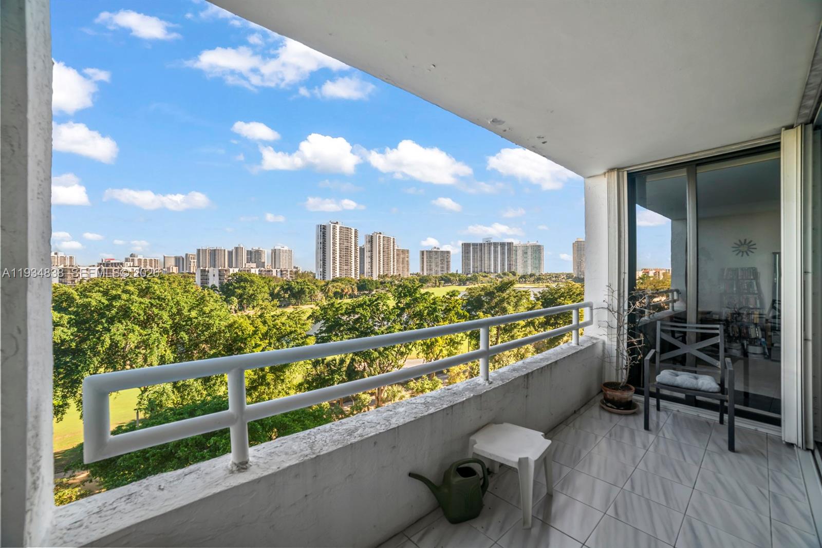 DELVISTA TOWERS CONDO - Residential