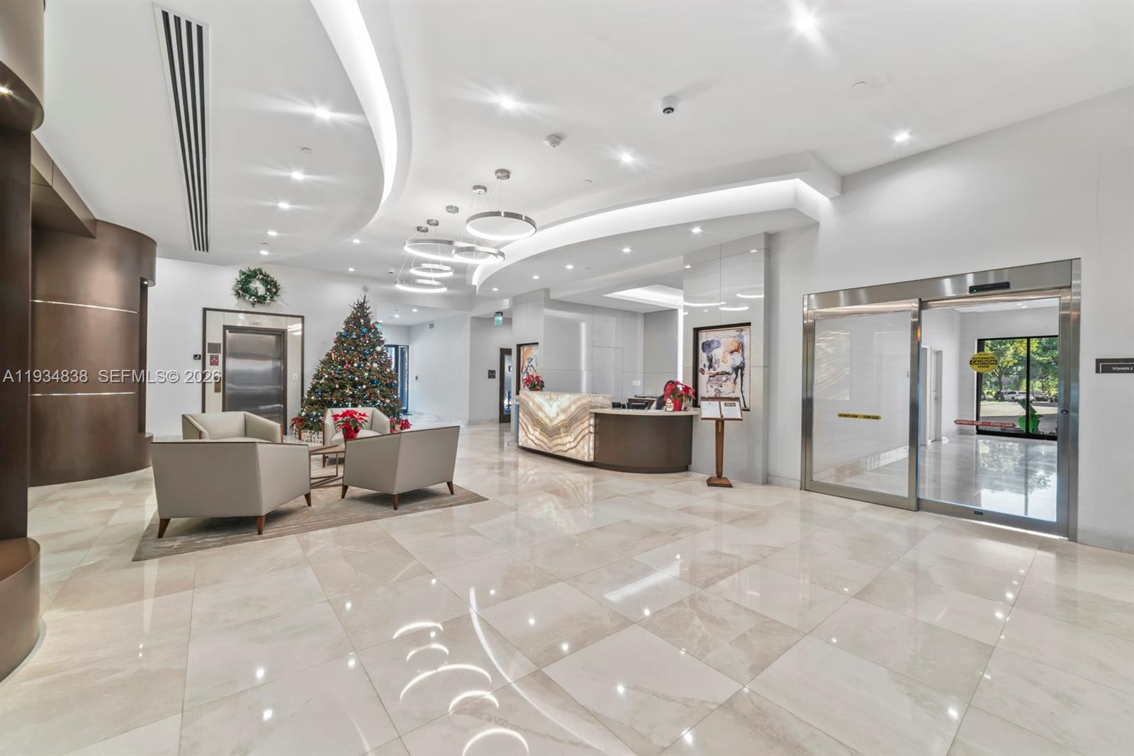 DELVISTA TOWERS CONDO - Residential