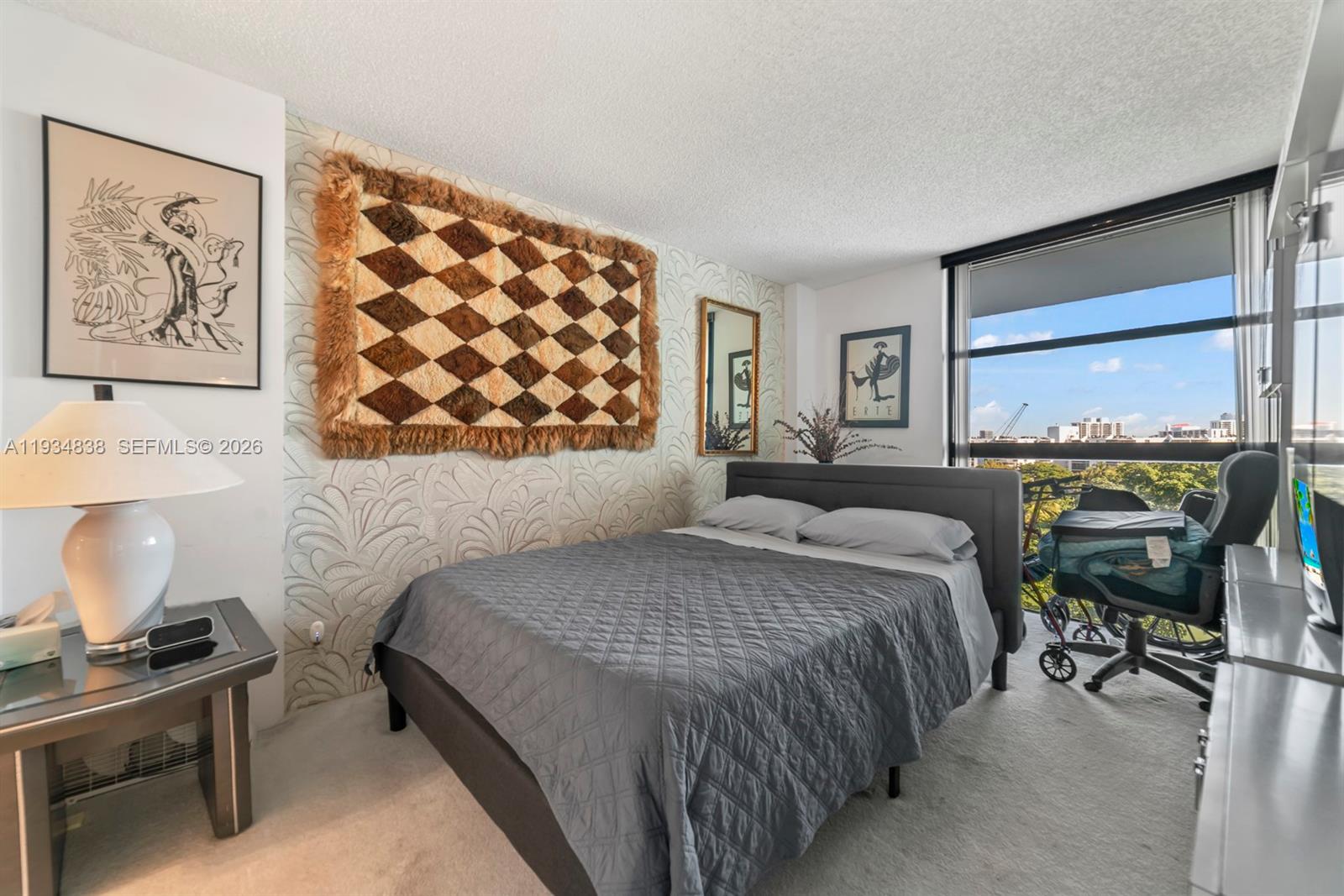 DELVISTA TOWERS CONDO - Residential