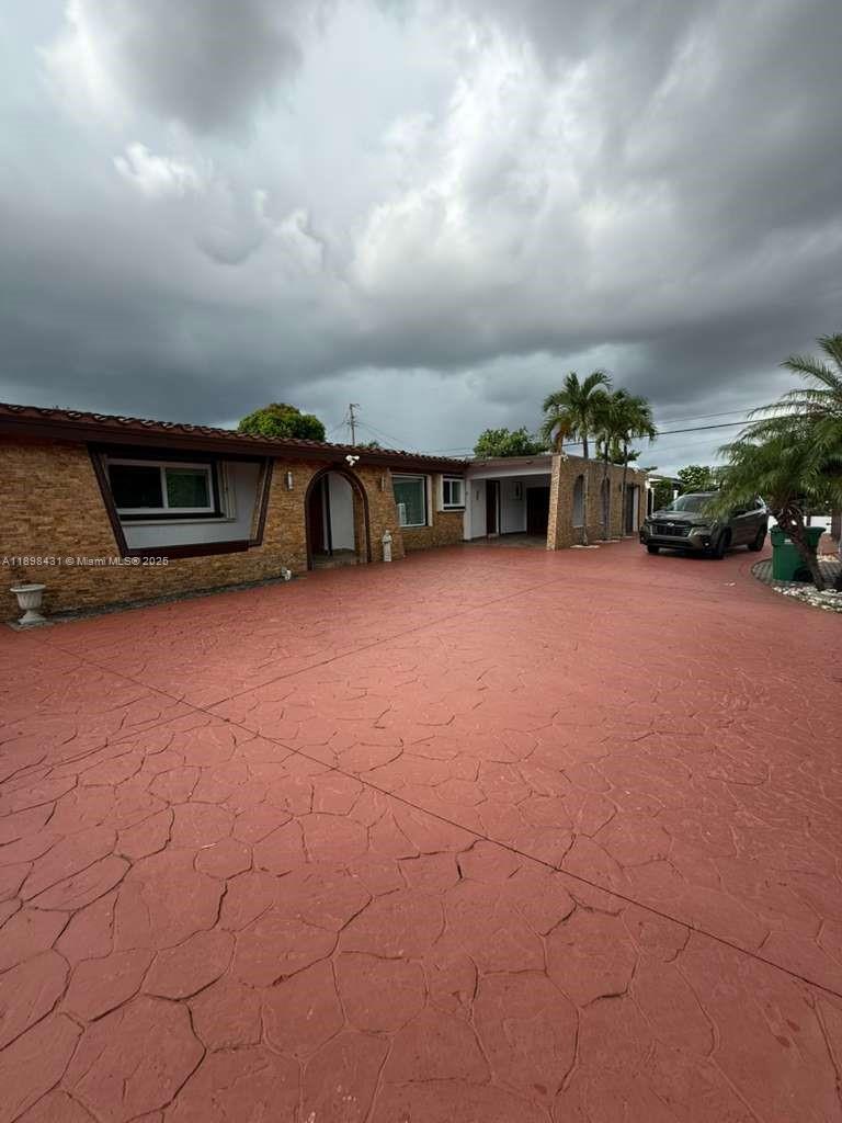 CORAL PARK ESTS SEC 2 - Residential Lease