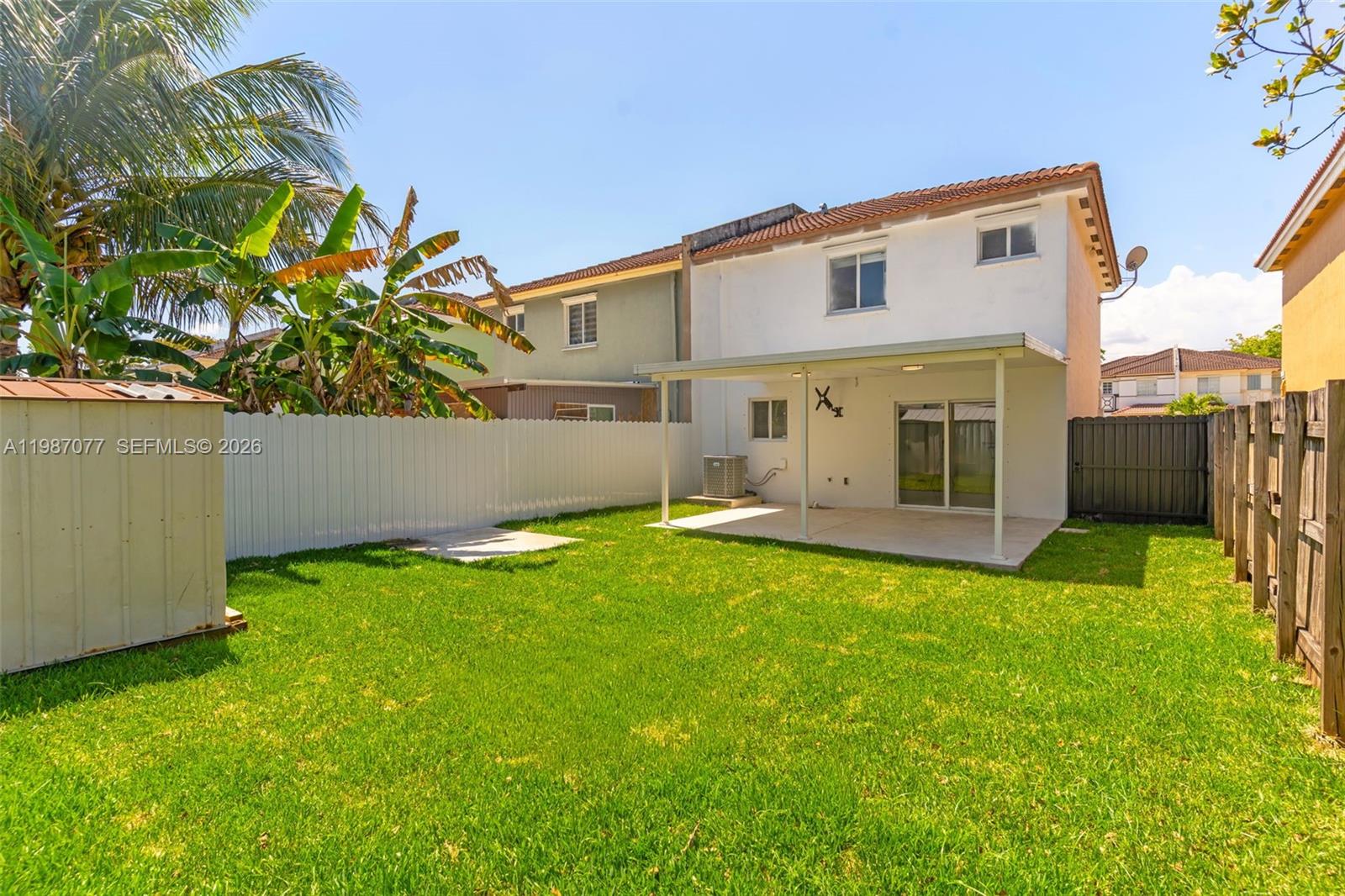 NARANJA GARDENS - Residential Lease