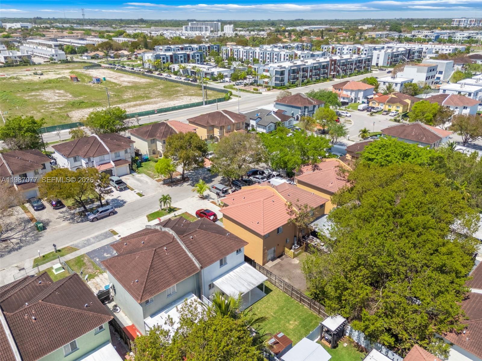 NARANJA GARDENS - Residential Lease