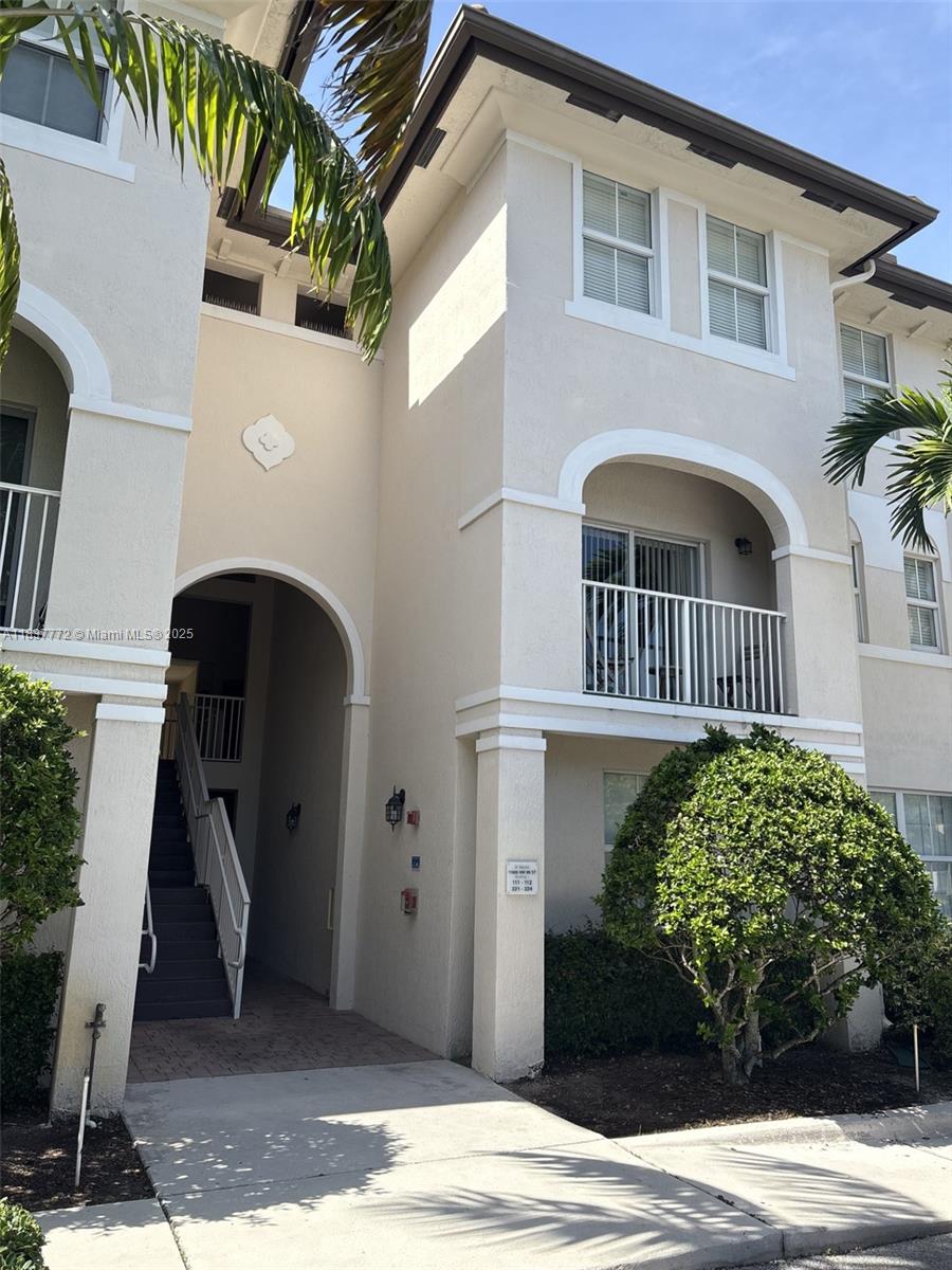St. Moritz Condo in Doral, this beautiful first floor apartment features 3 bedrooms, 2 bathrooms, and a modern kitchen with granite countertops and stainless steel appliances. Freshly painted, Very well kept, washer and dryer in unit, no back neighbors, family oriented community with own pool plus a Club house that offers Tennis and basketball court, children play park, pool, gym, party and exercise room. Surrounded by A+ schools, parks. Near Shopping Malls. Easy to show