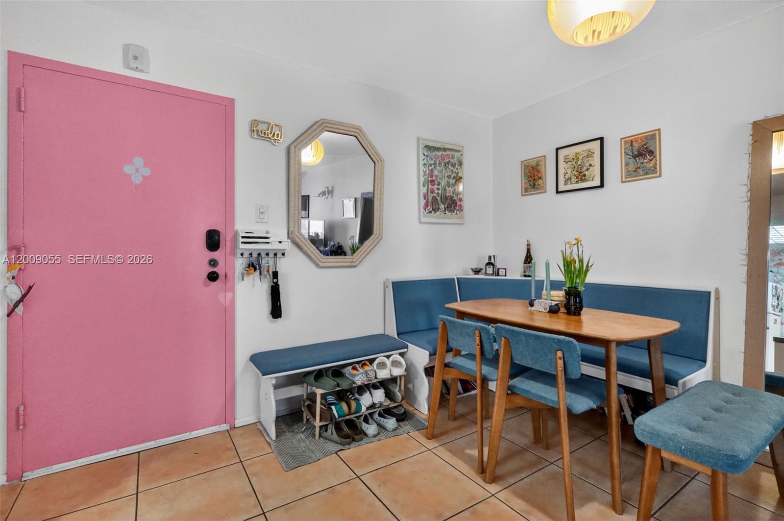 VIRGINIA OAKS CONDO - Residential