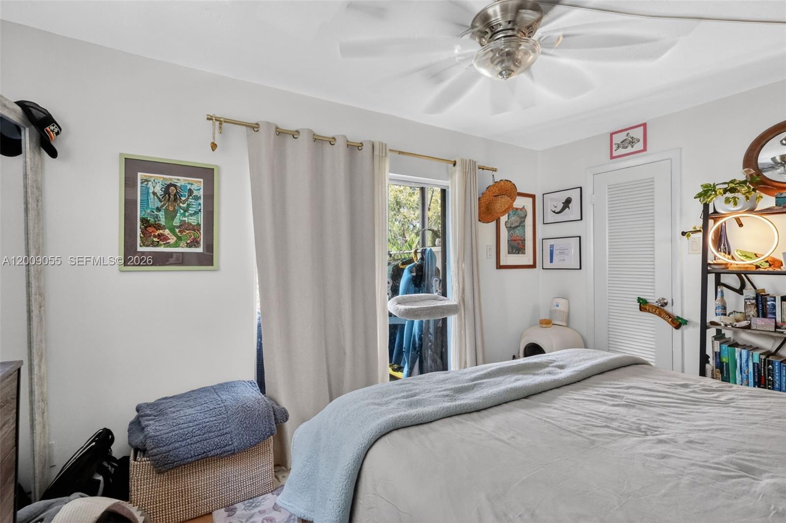 VIRGINIA OAKS CONDO - Residential