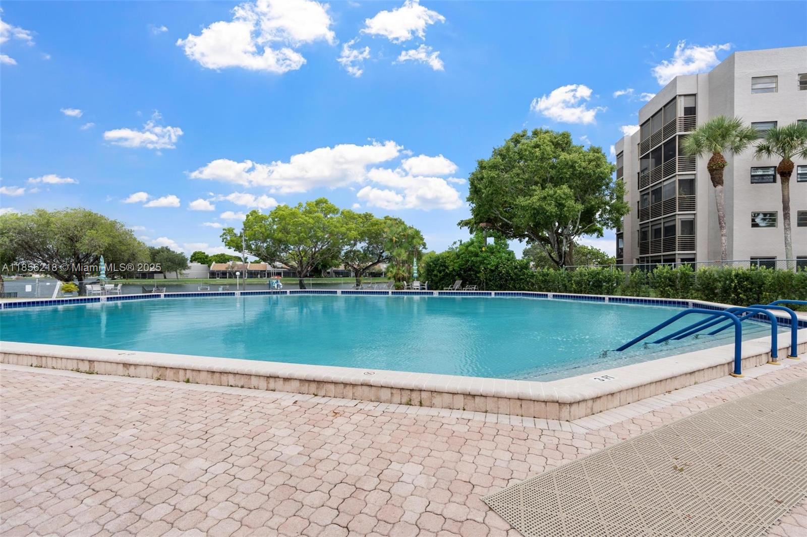 COLONY POINT 4 CONDO - Residential