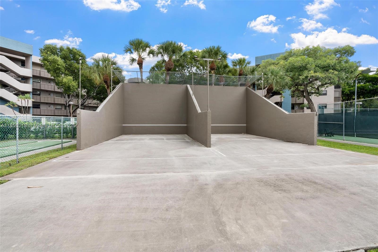 COLONY POINT 4 CONDO - Residential