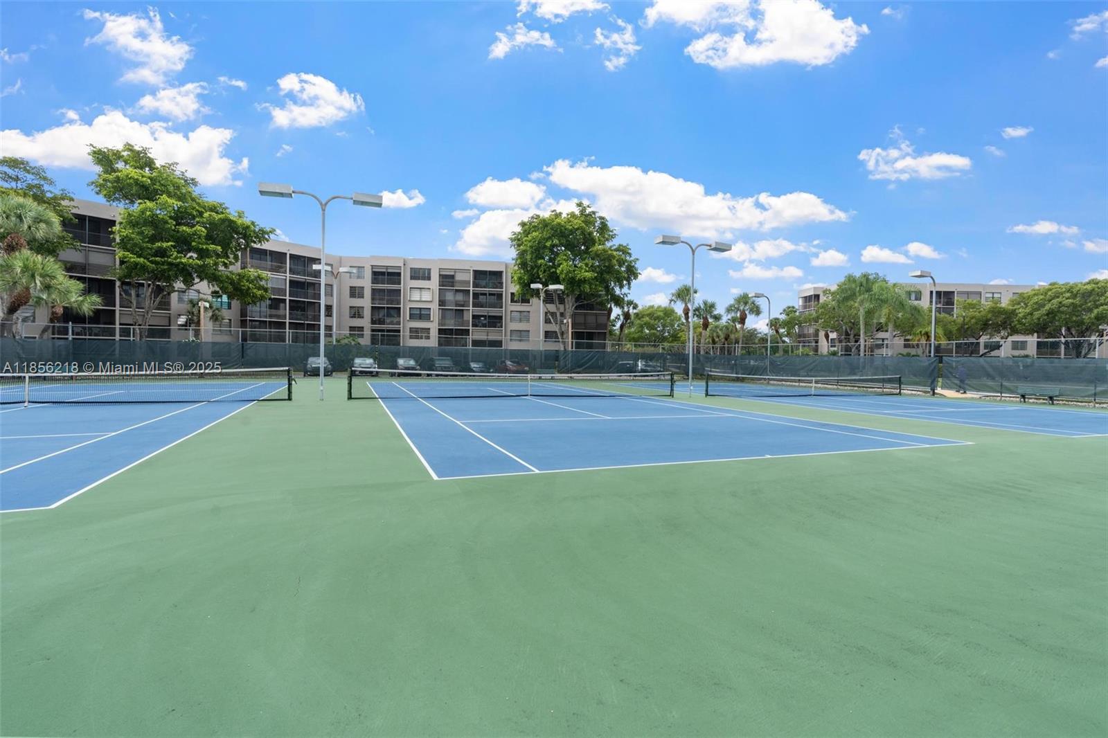 COLONY POINT 4 CONDO - Residential