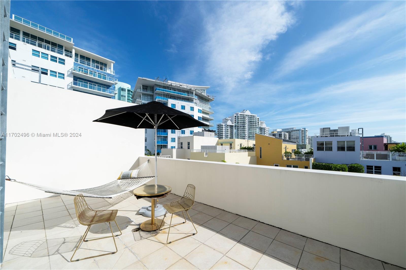 AQUA AT ALLISON ISLAND - Residential
