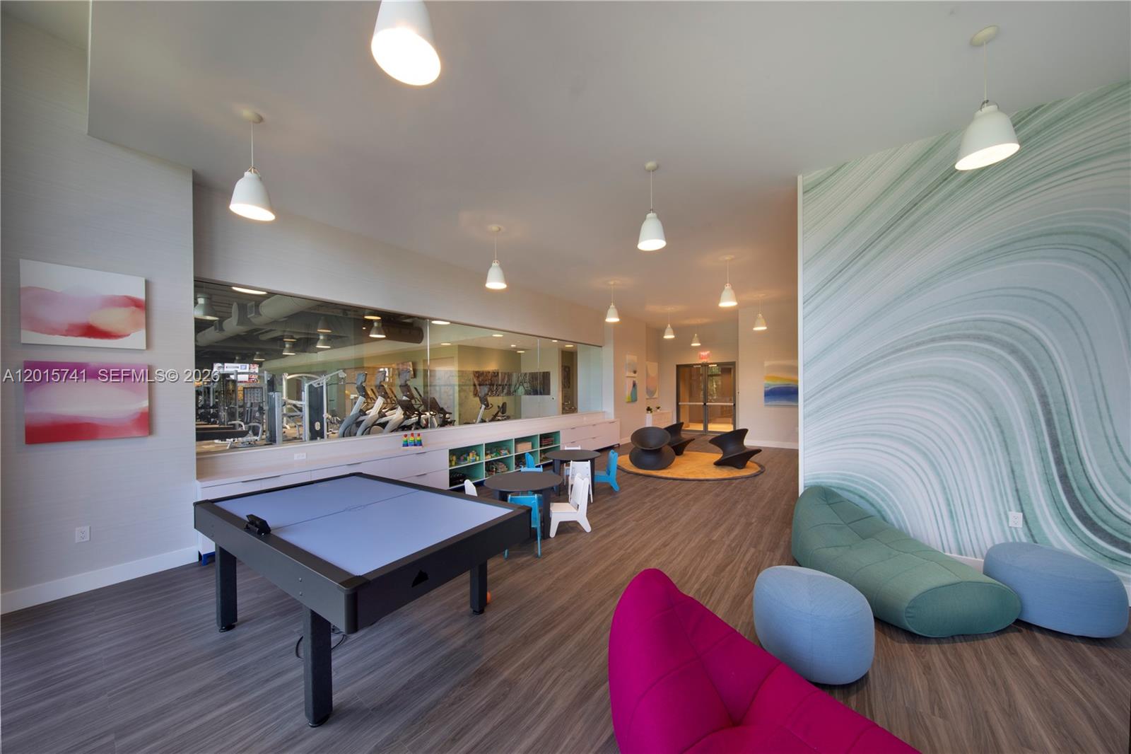 THE HARBOUR SOUTH CONDO - Residential
