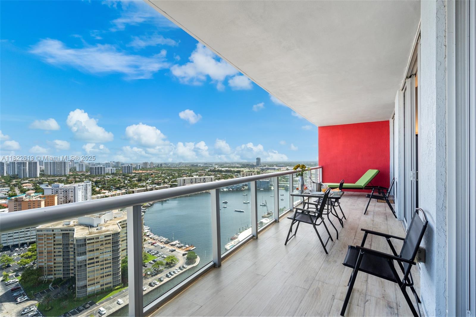 BEACHWALK CONDOMINIUM - Residential Lease