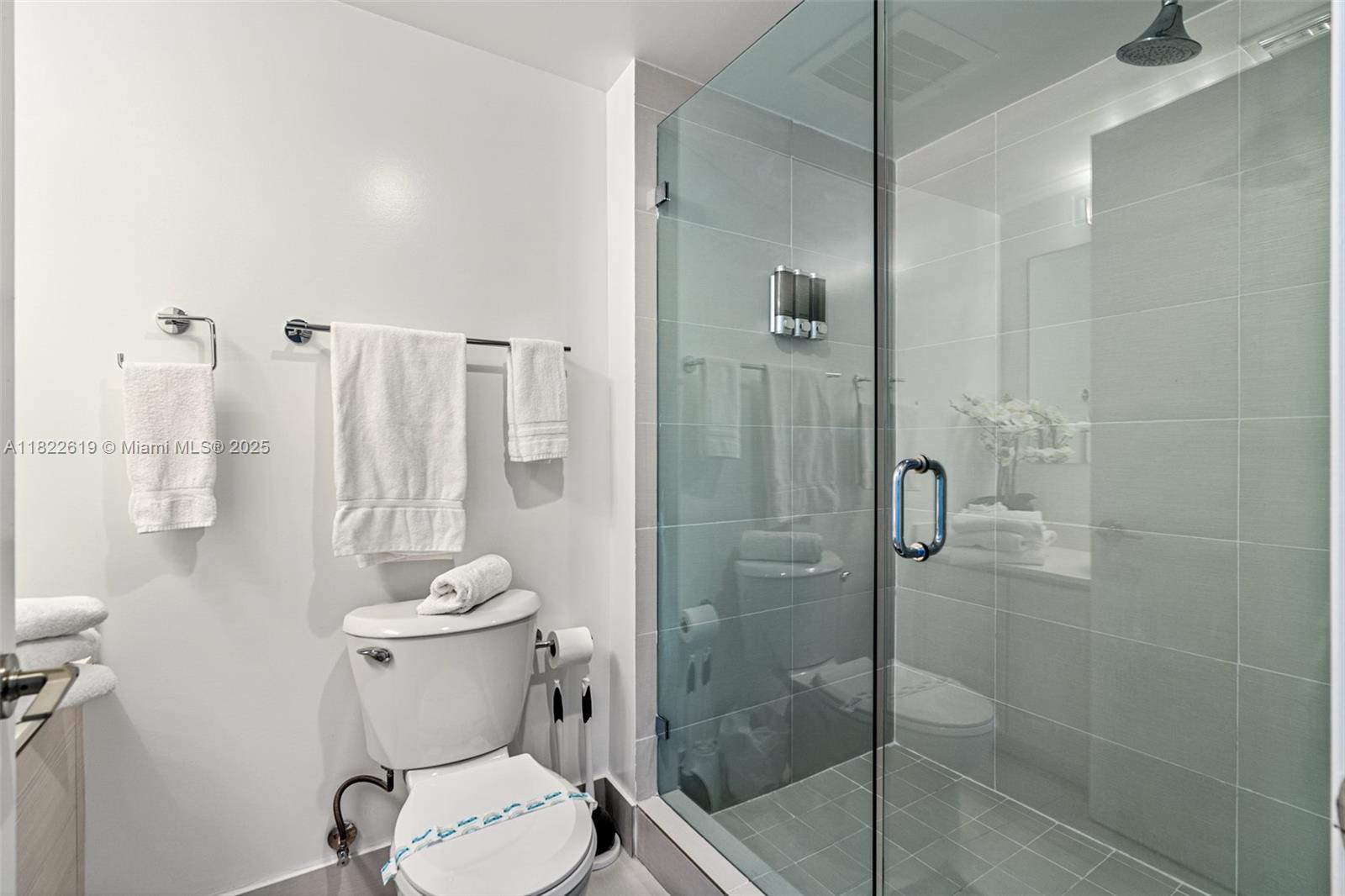 BEACHWALK CONDOMINIUM - Residential Lease