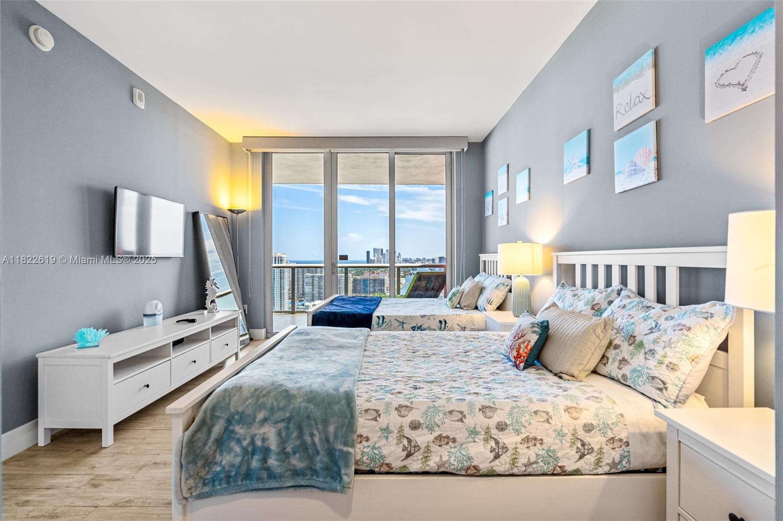 BEACHWALK CONDOMINIUM - Residential Lease