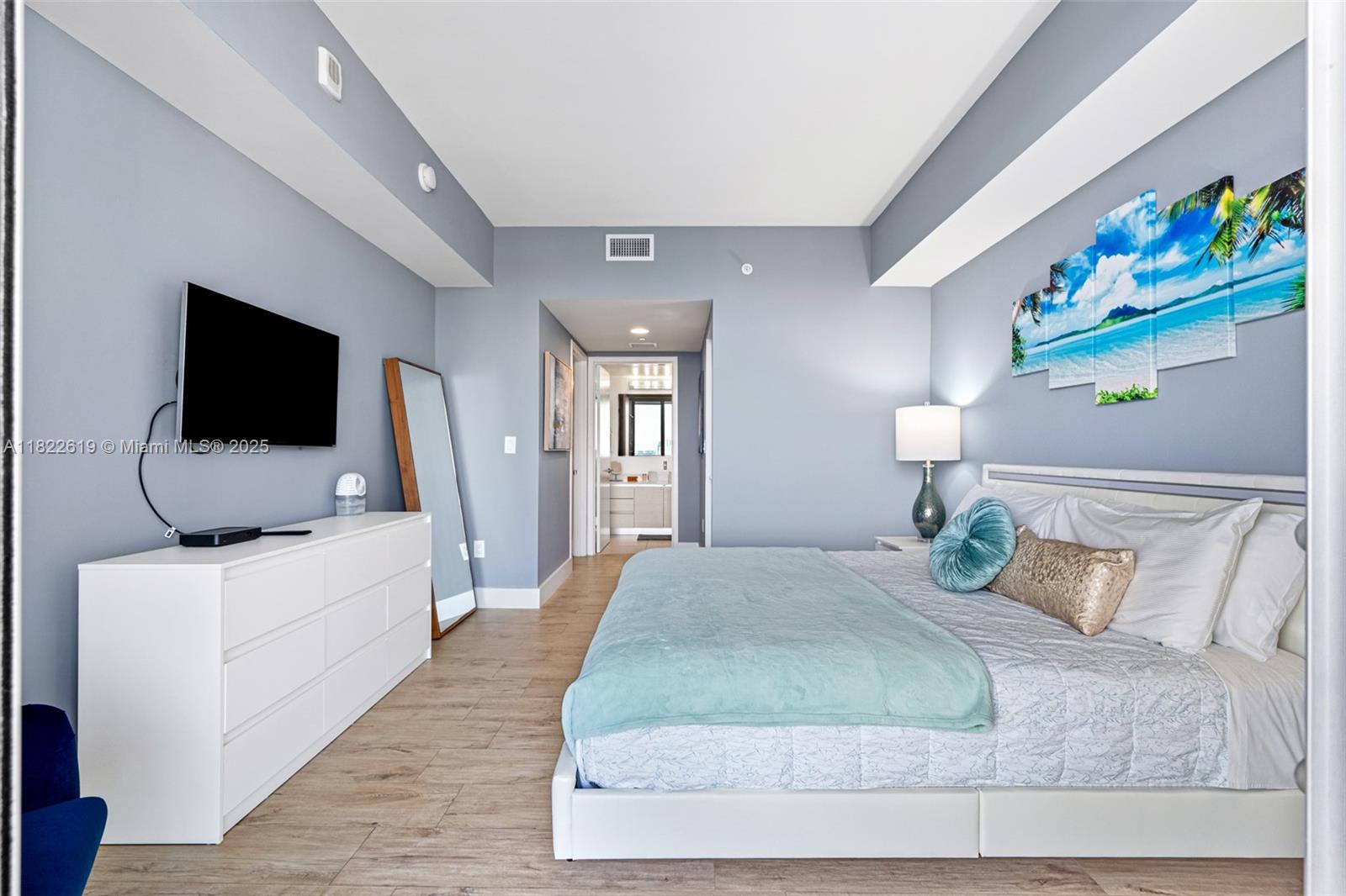 BEACHWALK CONDOMINIUM - Residential Lease