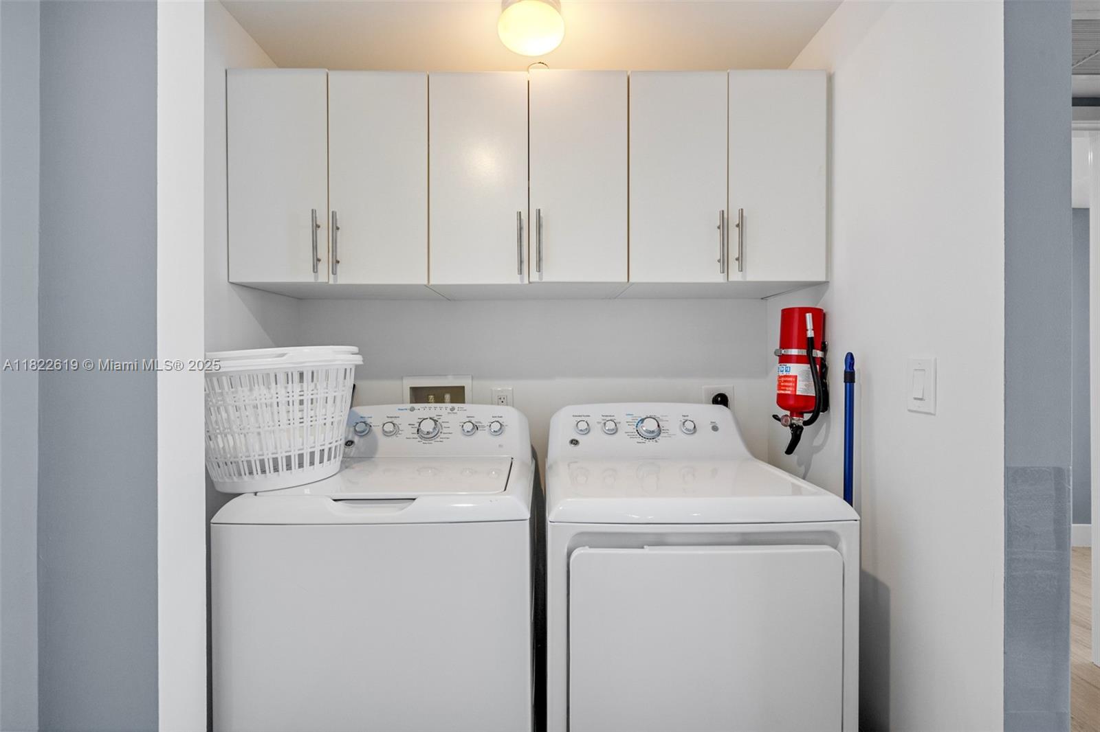 BEACHWALK CONDOMINIUM - Residential Lease