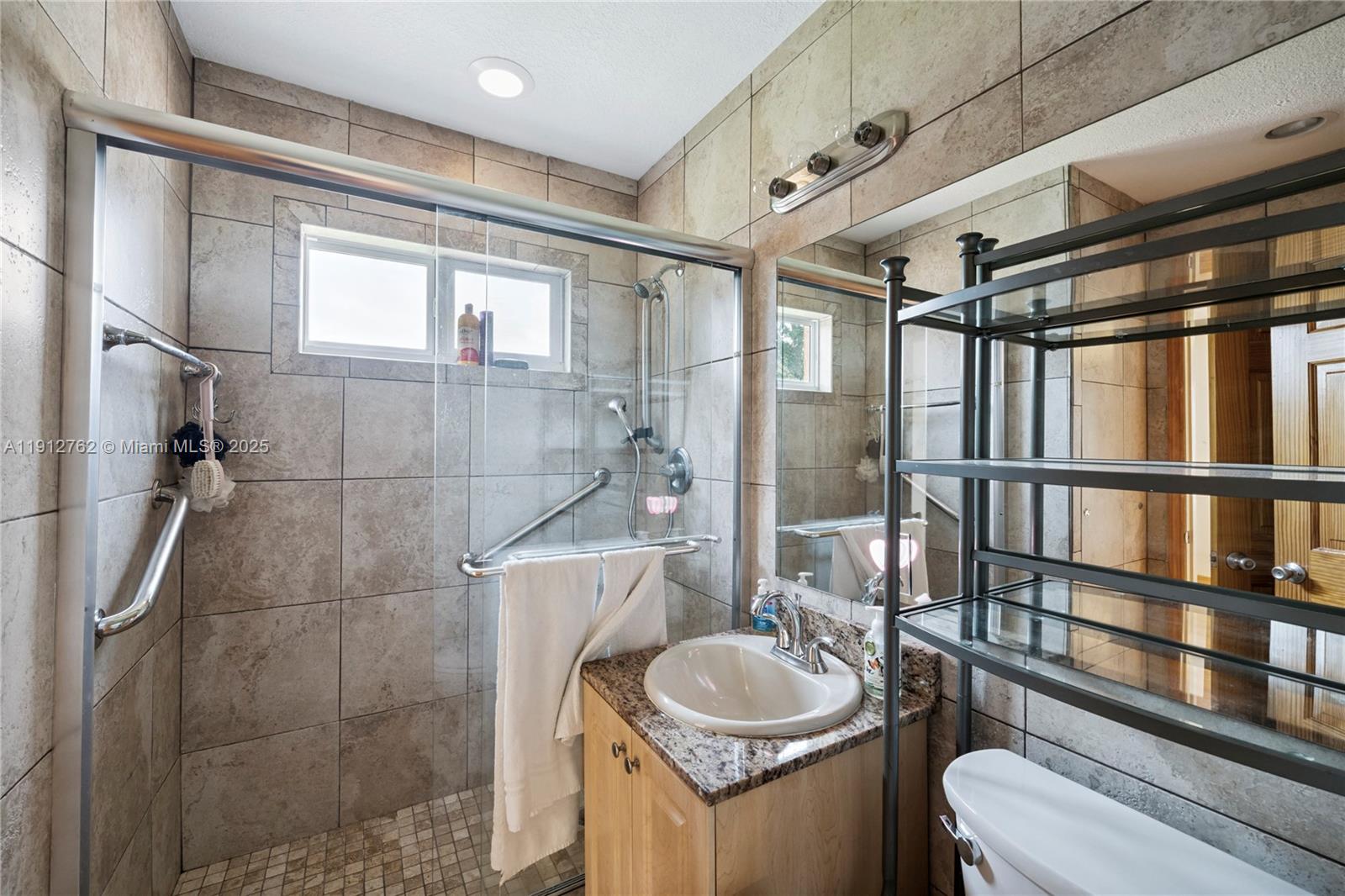 SOUTH NEW RIVER ISLES SEC - Residential