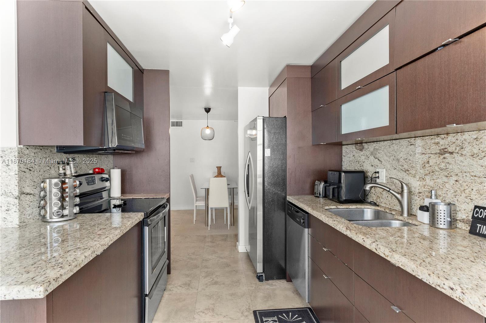 DEL PRADO MARINA - Residential