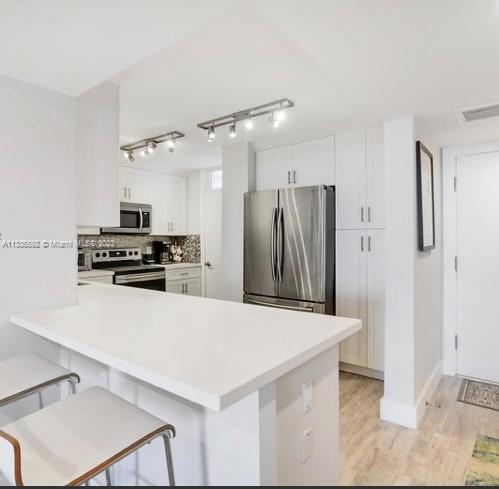 OCEAN PARK CONDO - Residential Lease