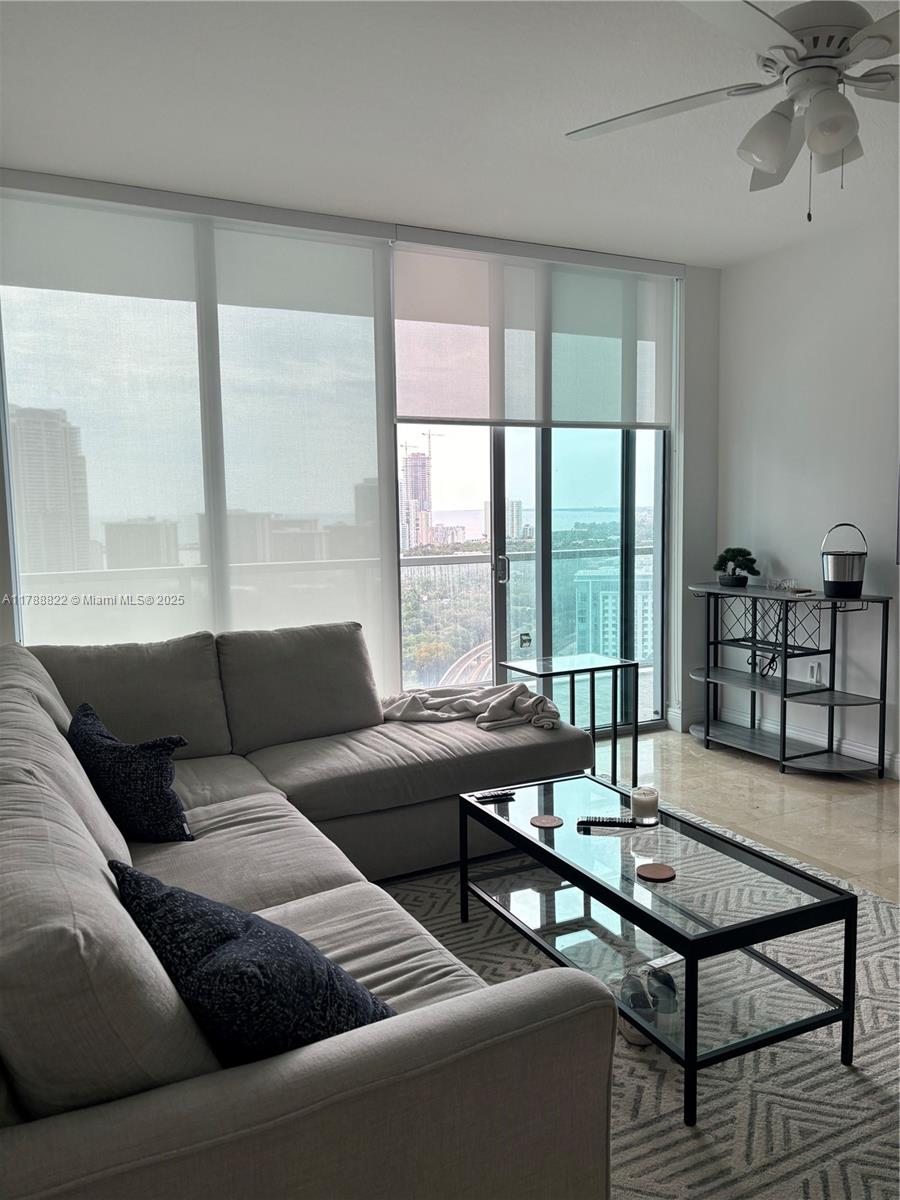 THE AXIS ON BRICKELL COND - Residential