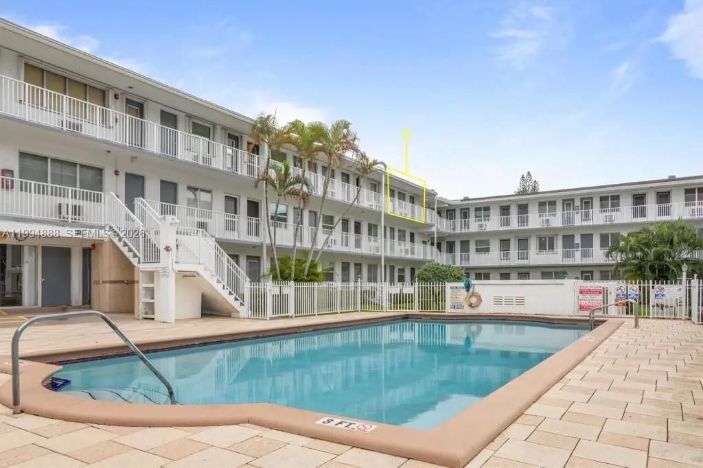 Photo of 15600 NE 6th Ave #26B, Miami, FL 33162 (MLS # A11994888)