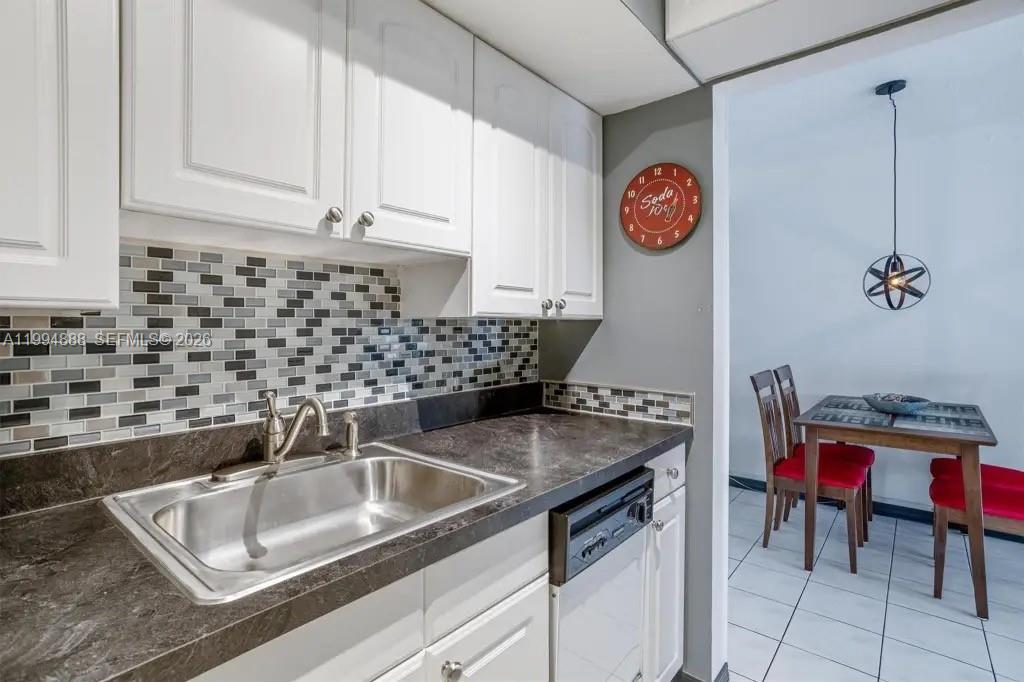 GOLDEN TOWERS NO 2 INC - - Residential