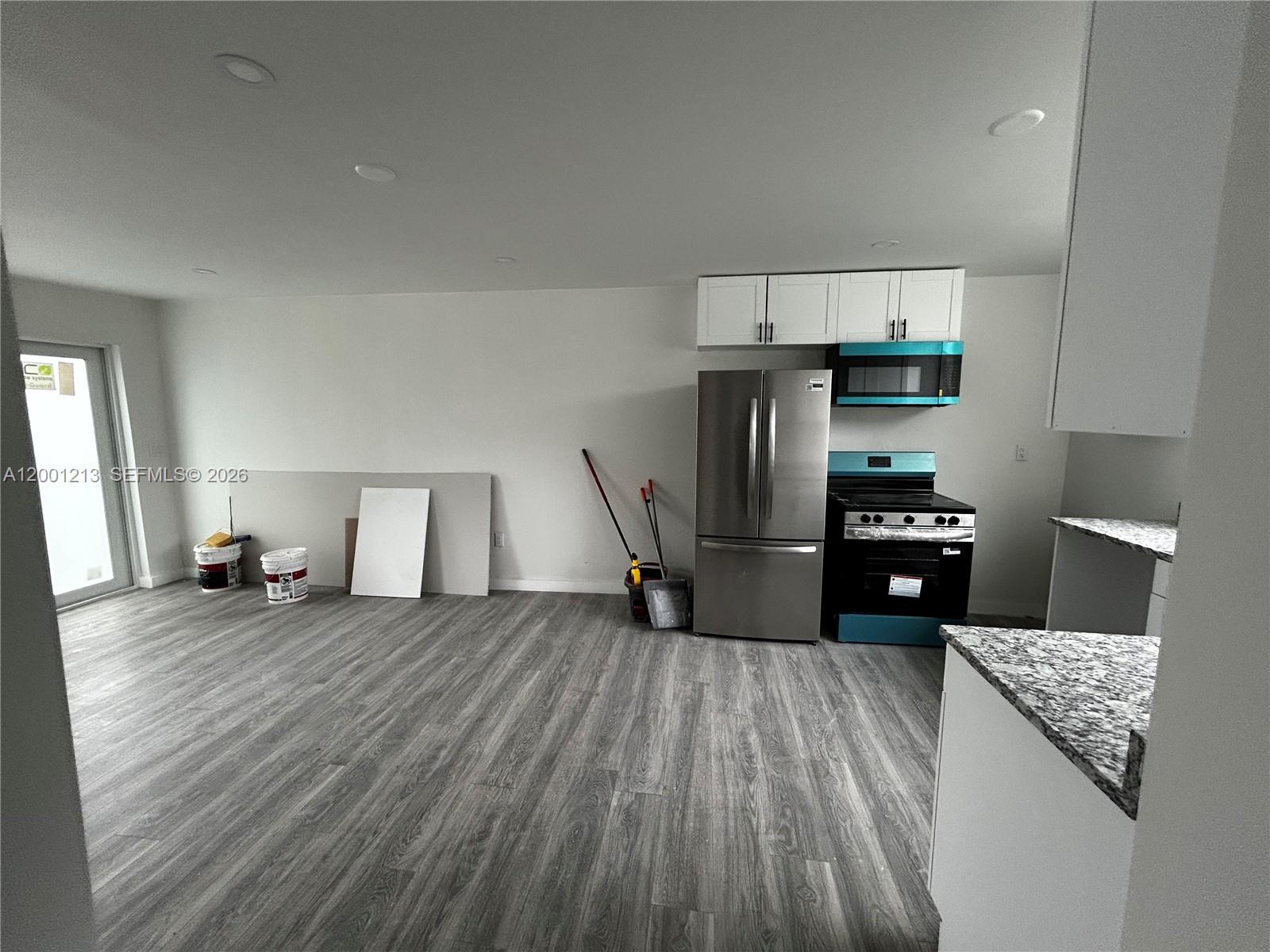 CARVER RANCHES - Residential