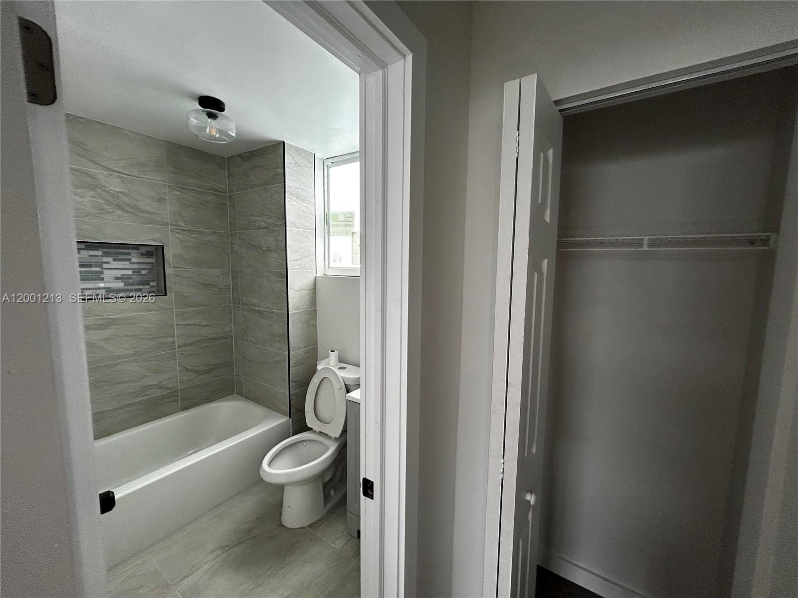 CARVER RANCHES - Residential