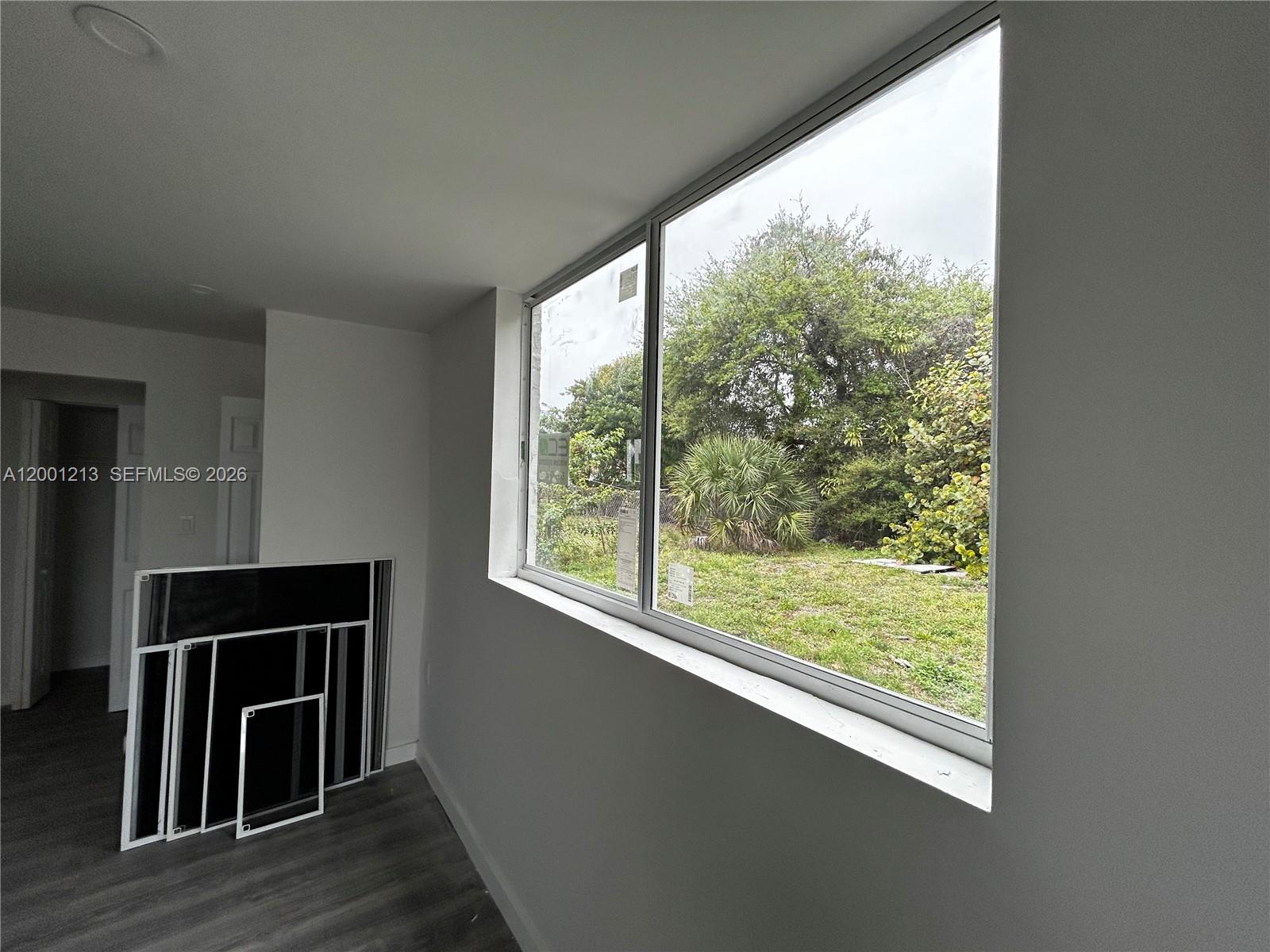 CARVER RANCHES - Residential