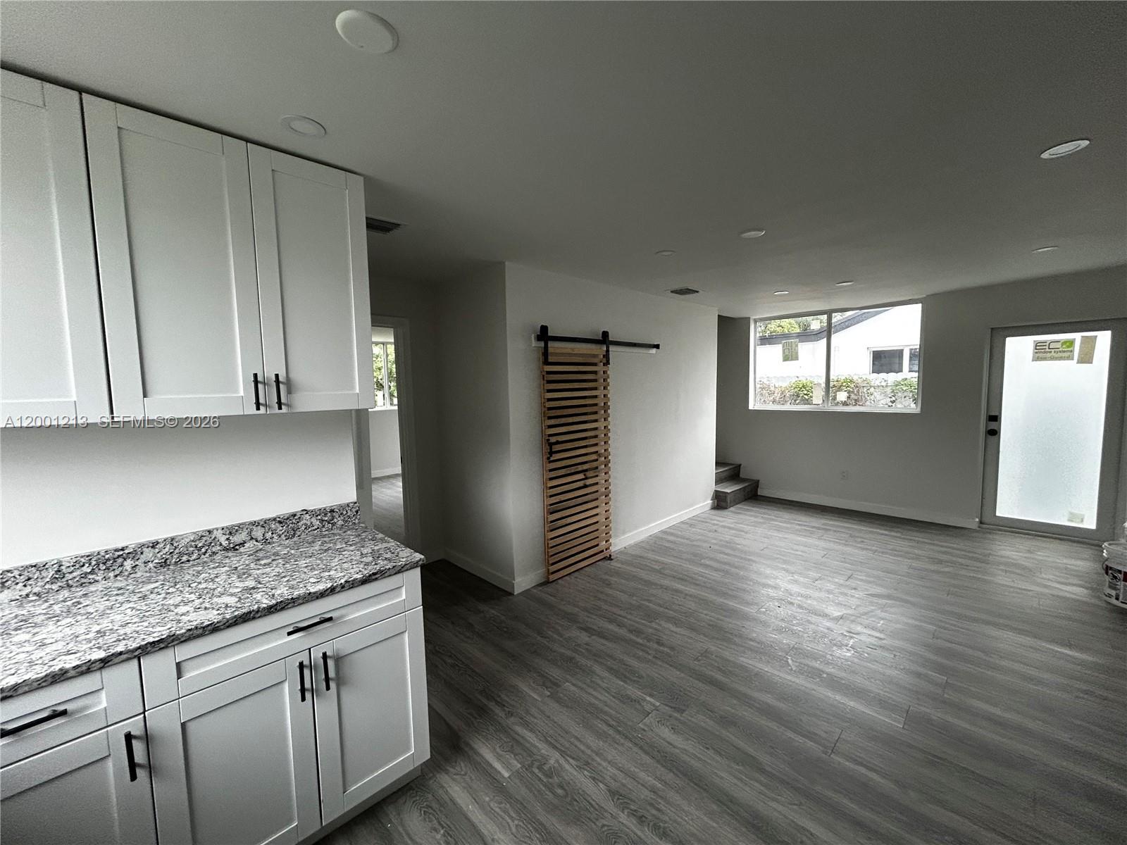 CARVER RANCHES - Residential