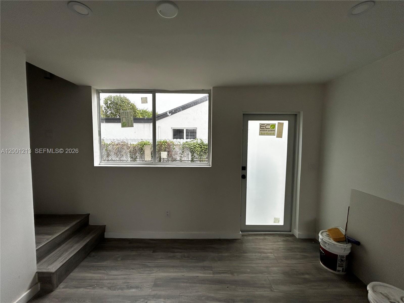 CARVER RANCHES - Residential