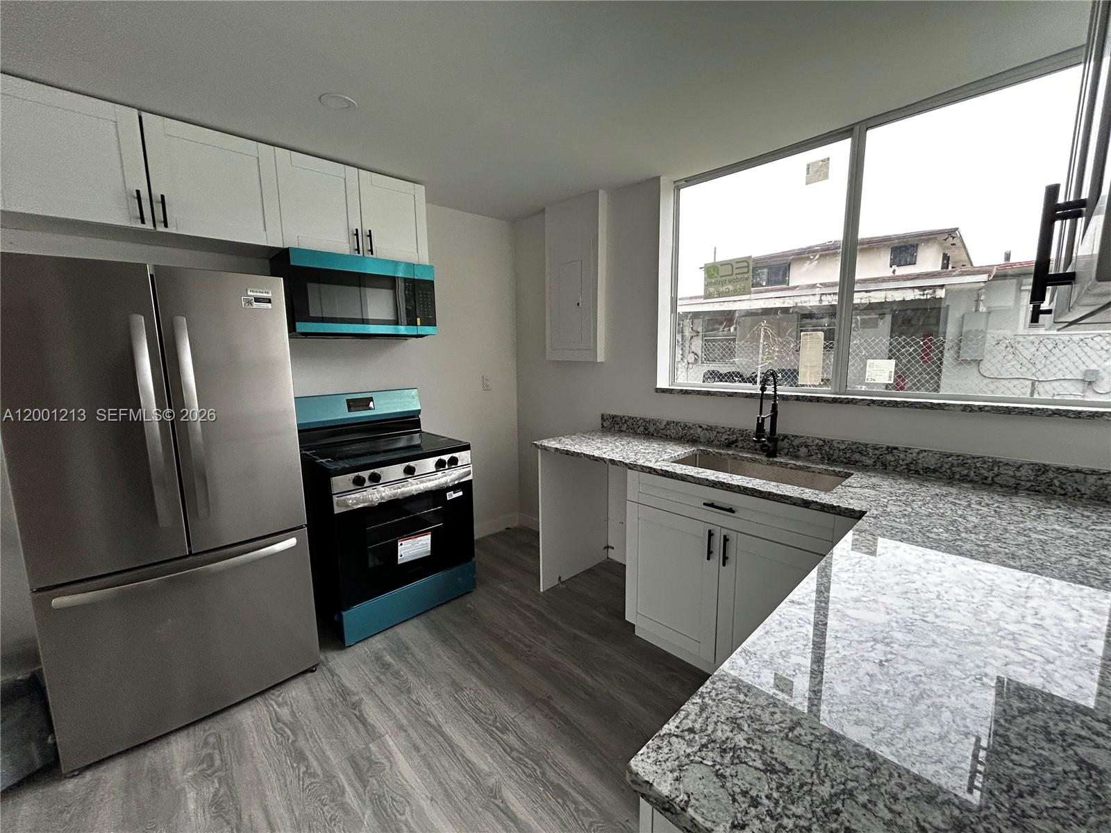 CARVER RANCHES - Residential