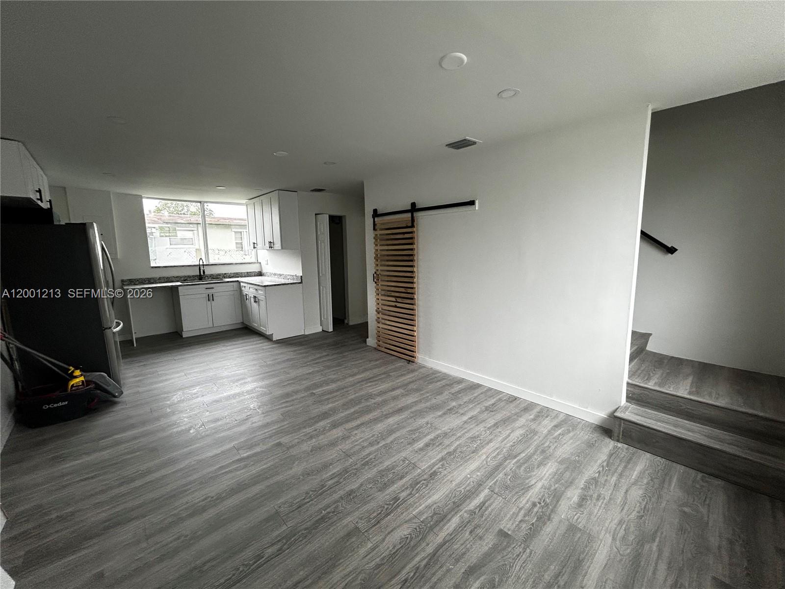 CARVER RANCHES - Residential