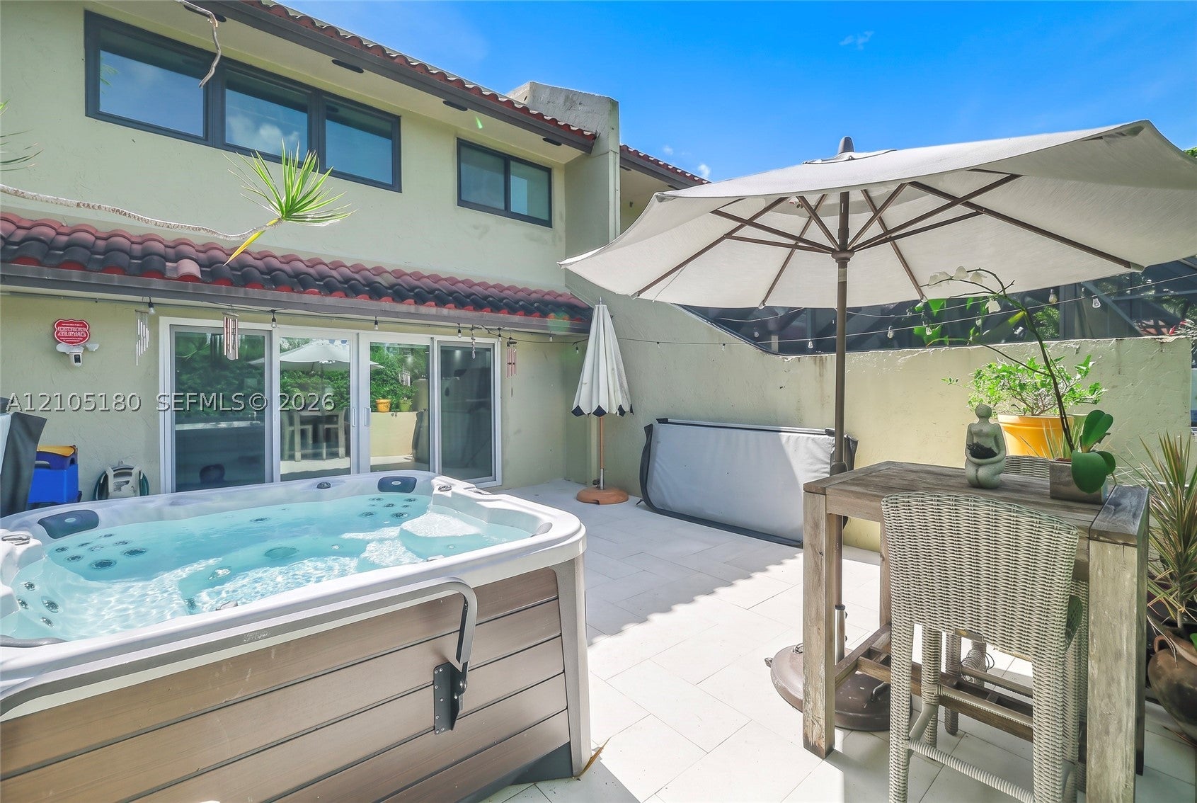 3840 Alcantara Ave 71E