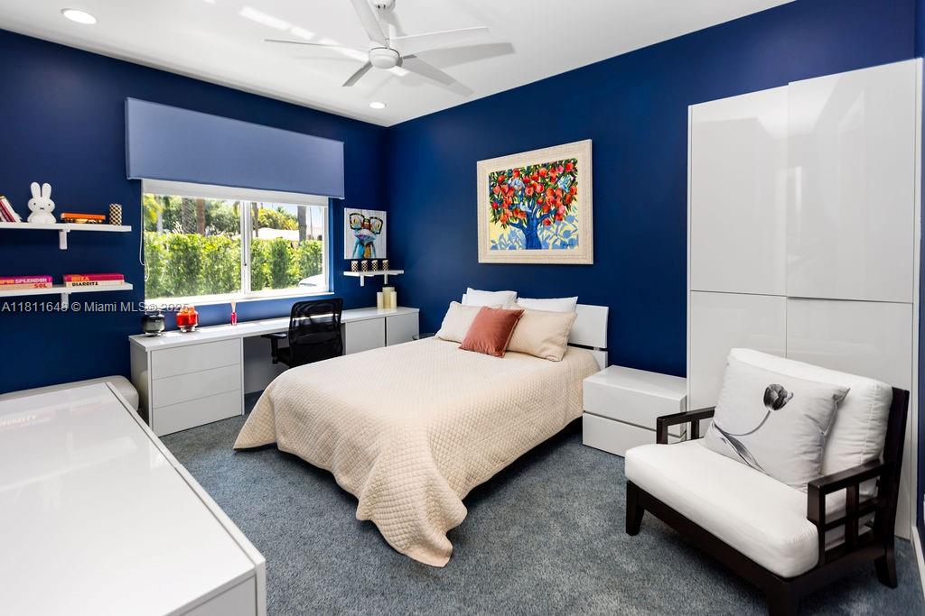 ENCLAVE - Residential