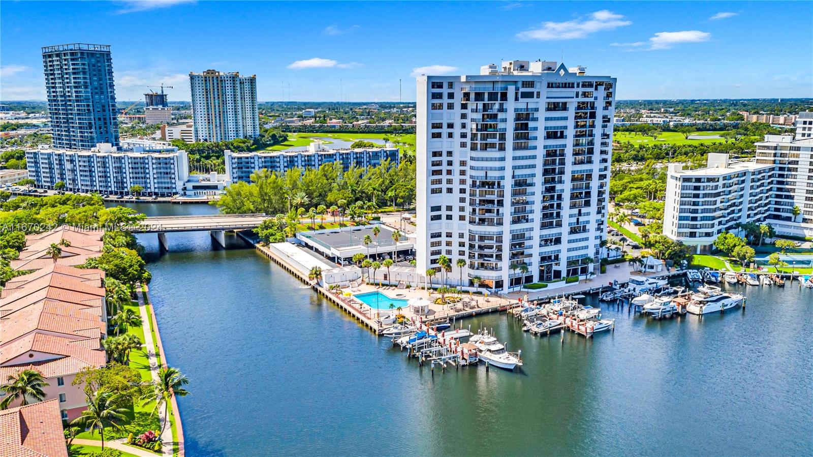 ANCHOR BAY CLUB CONDO - Residential