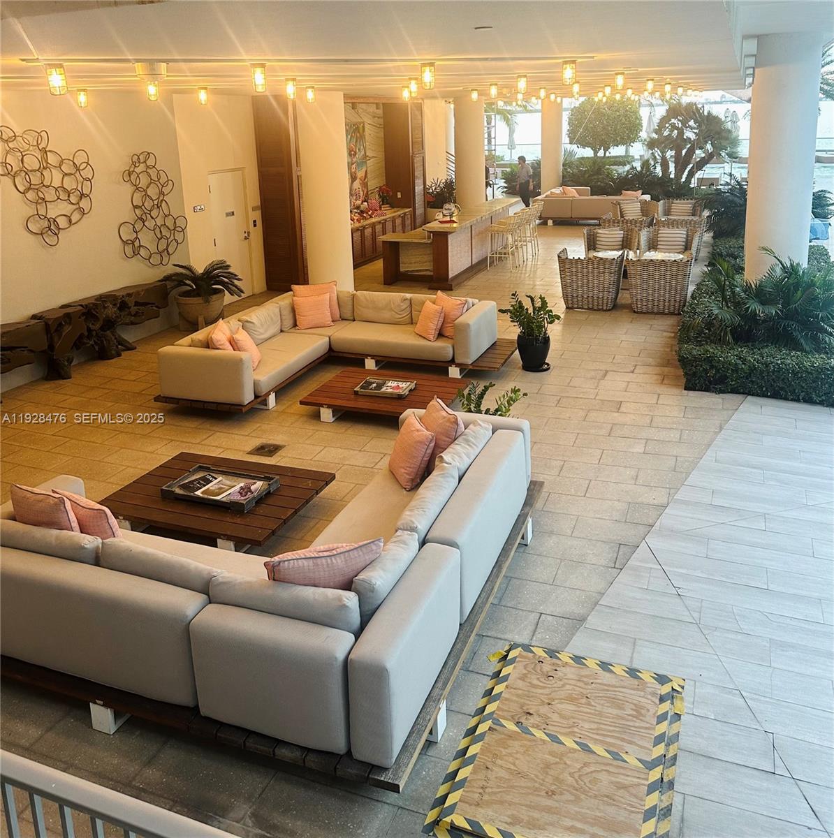 BISCAYNE BEACH CONDO - Residential Lease