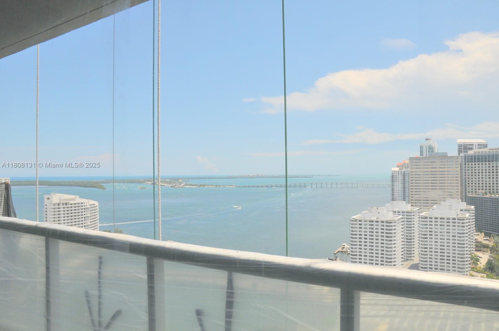 495 Brickell Ave 3007, Miami, Broward County, Florida - 1 Bedrooms  
1 Bathrooms - 