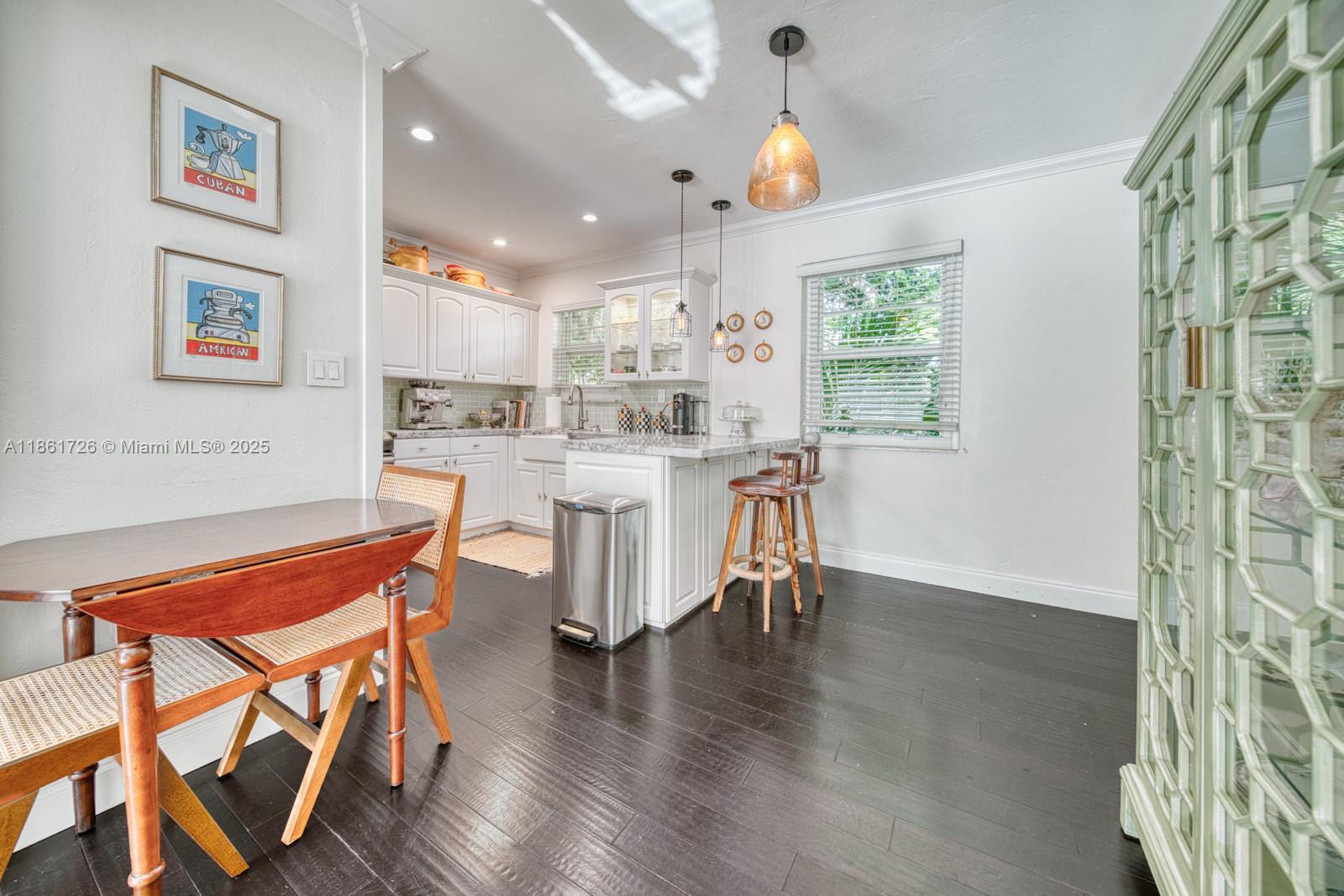 PATHWAYS CONDO - Residential