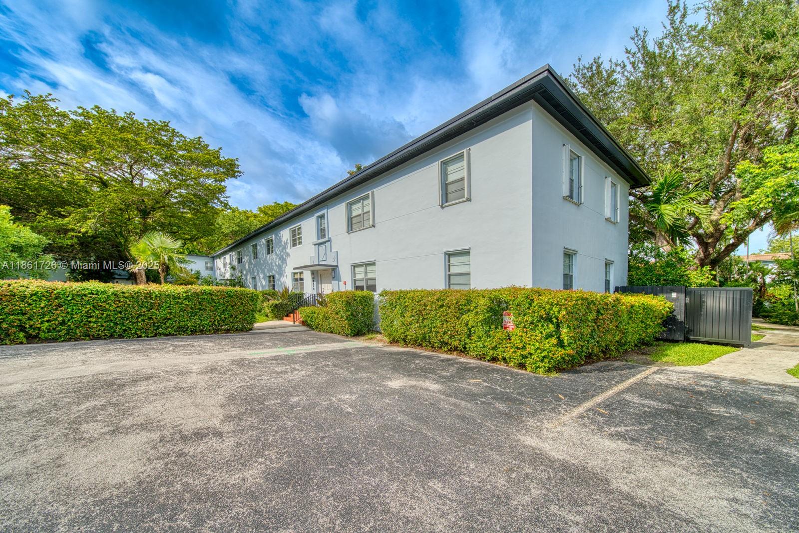 PATHWAYS CONDO - Residential