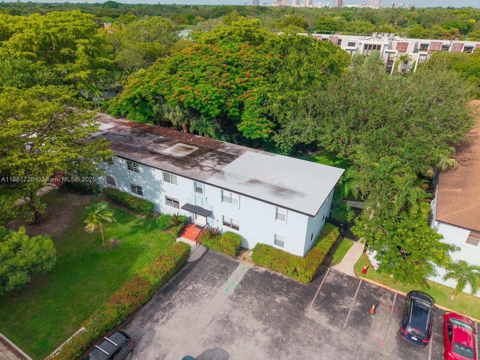 PATHWAYS CONDO - Residential