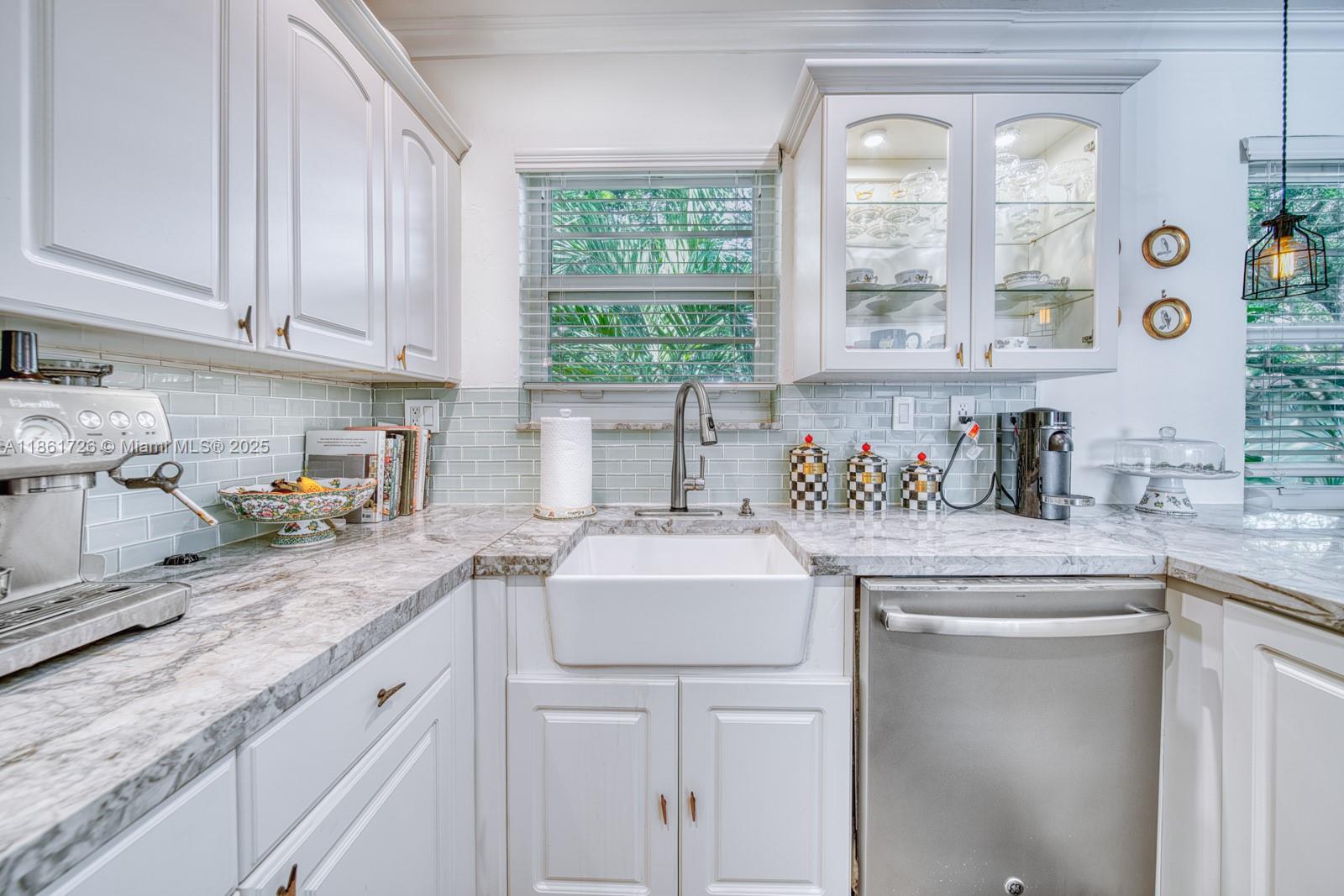 PATHWAYS CONDO - Residential