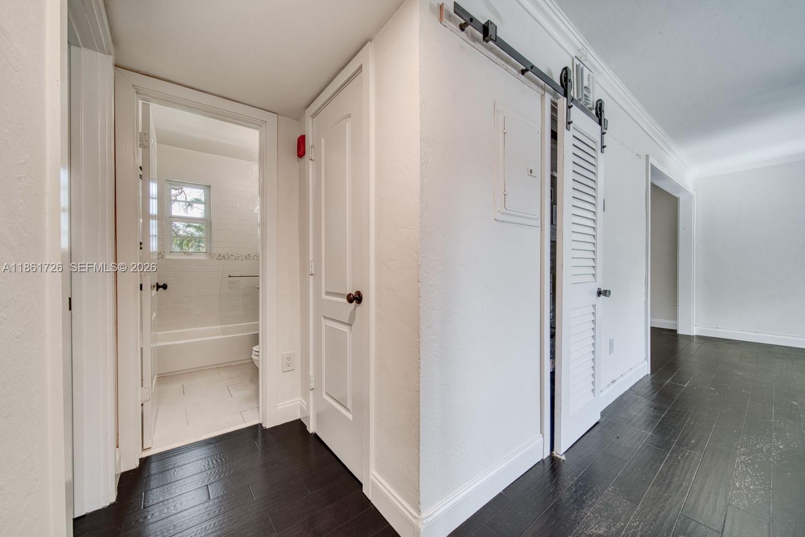 PATHWAYS CONDO - Residential