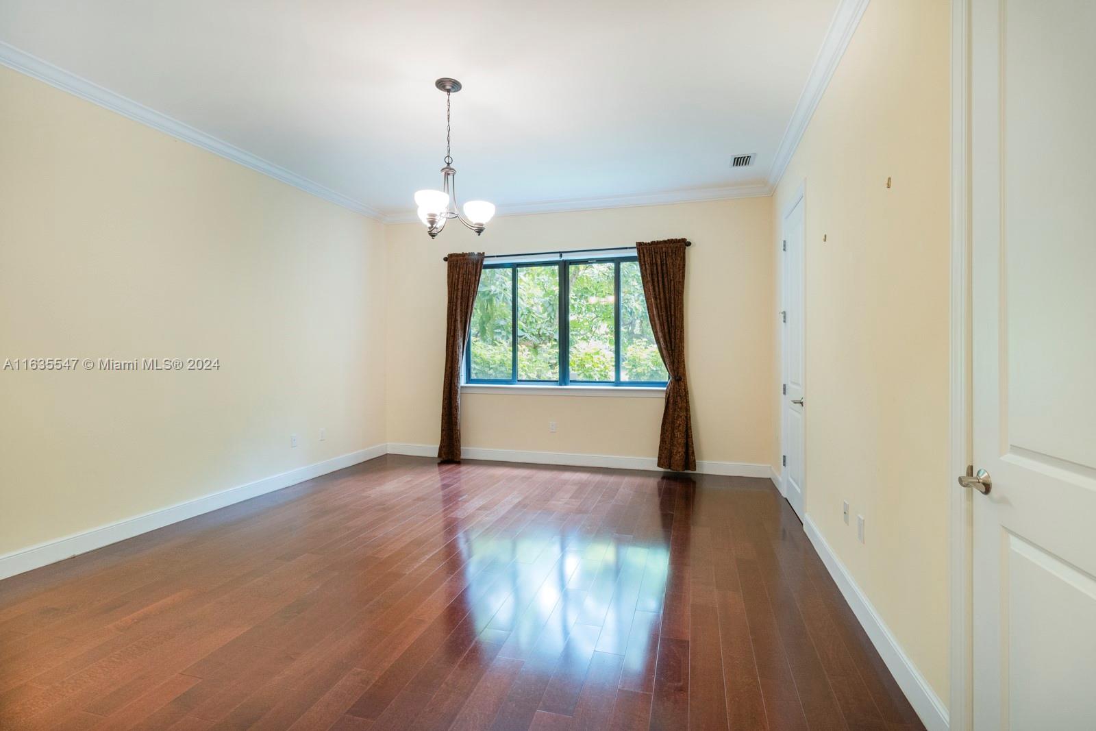 SMATHERS FOUR FILLIES FAR - Residential