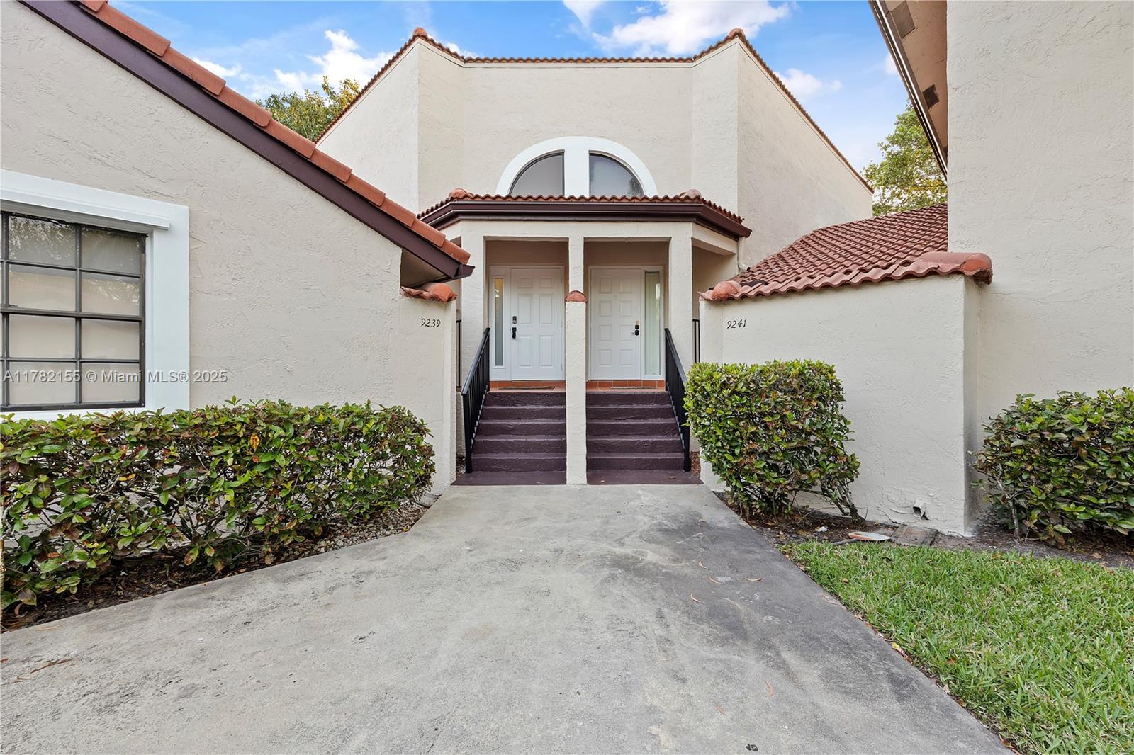 Property for Sale at 9239 W Sunrise Blvd, Plantation, Miami-Dade County, Florida - Bedrooms: 2 
Bathrooms: 2  - $375,999