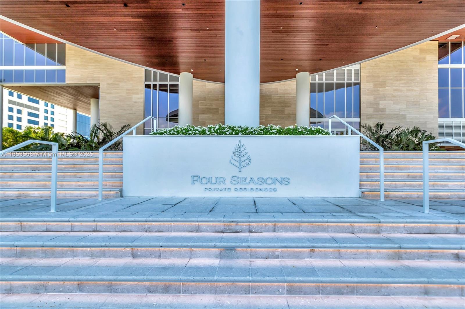 Four Seasons - Residential