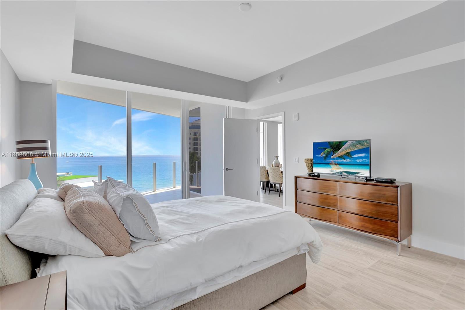 Four Seasons - Residential